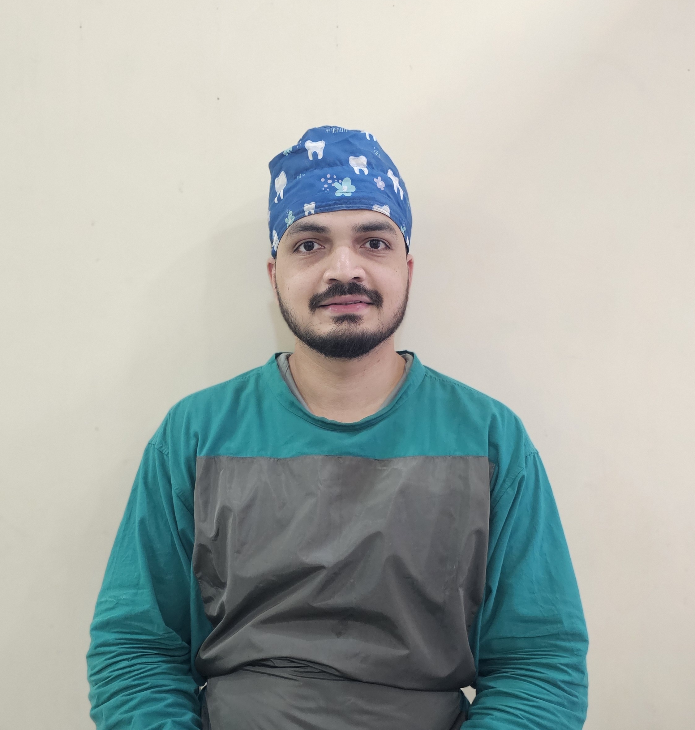 Dr. Akshay Gandhi